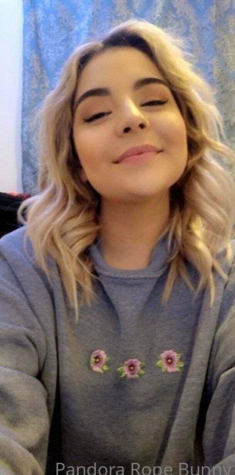 pandorabunny belle actrice photo