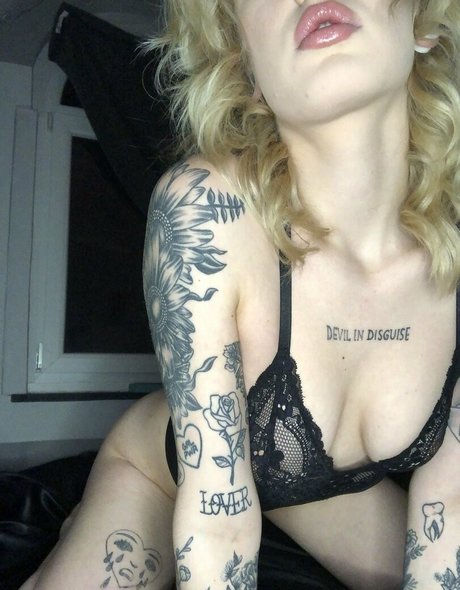 softgodess jolie actrice galeries