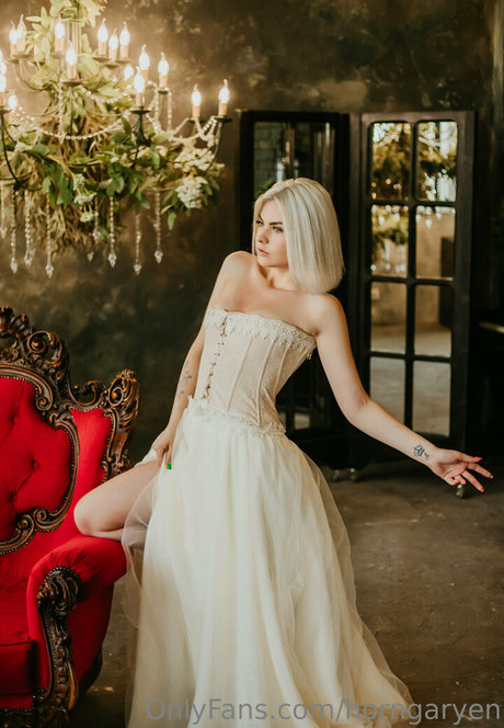 dragonb0rn modèle de haute qualité galeries