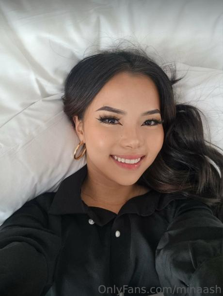 Mina Ash star du porno gratuite archive