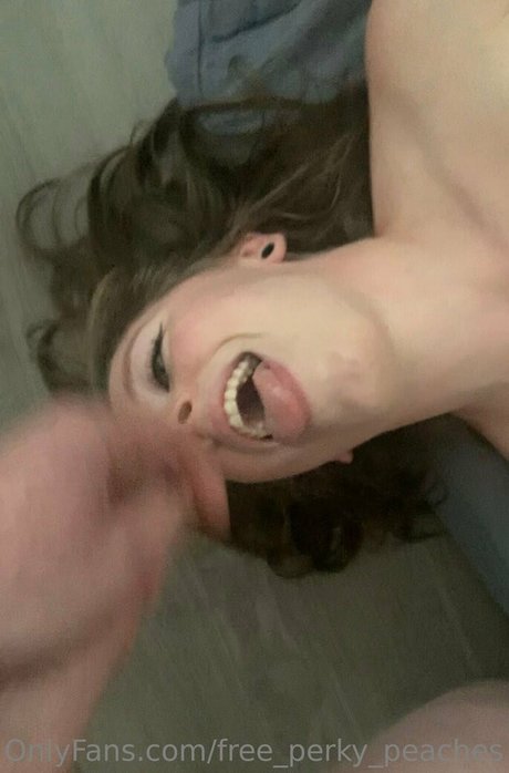 free perky peaches star du porno parfaite galeries