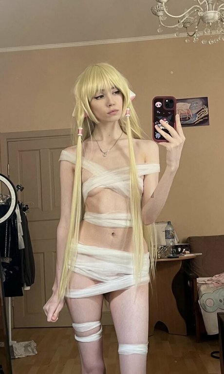 YourSmallDoll star exclusive galeries