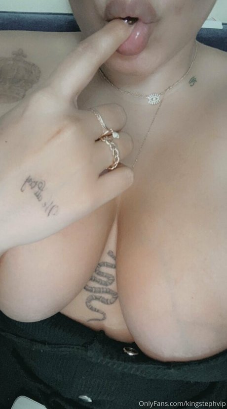 kingstephvip modèle joli collection