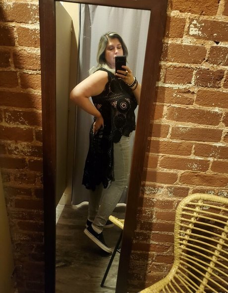 bee88i modèle artistique galerie