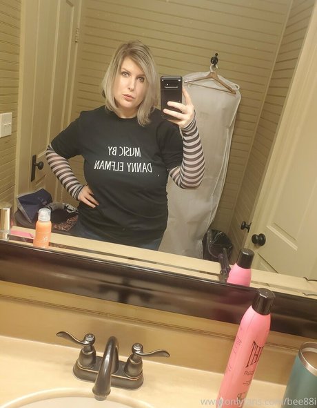 bee88i nus de stars du porno archive