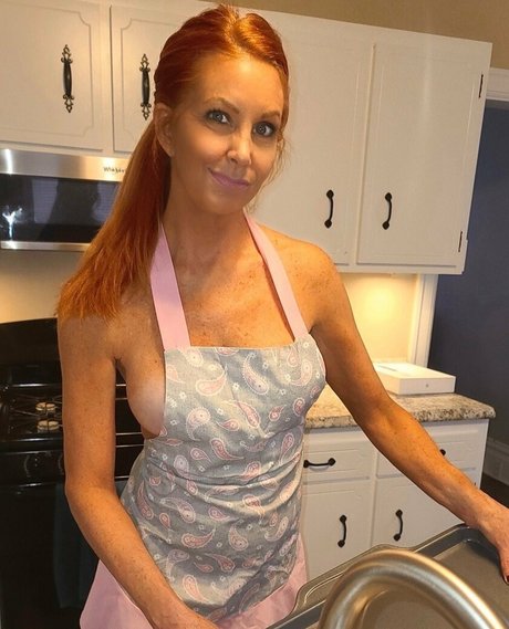 Mrsrobinsonxo actrice chaude collection