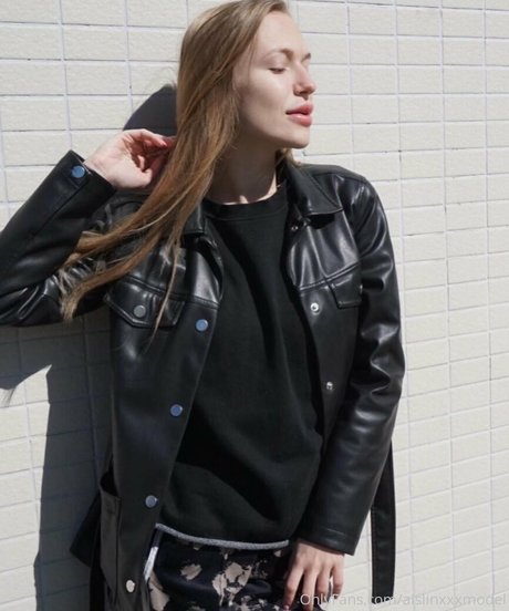 aislinxxxmodel actrice parfaite galeries