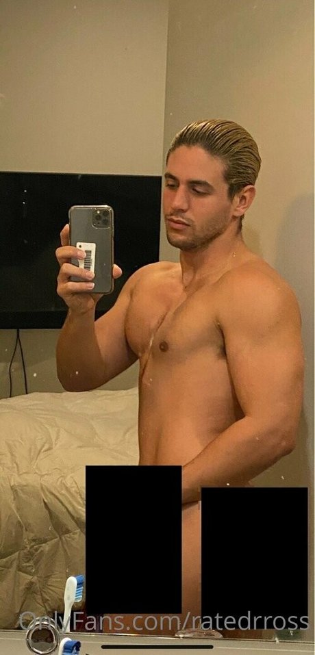 ratedrross modèle porno galerie