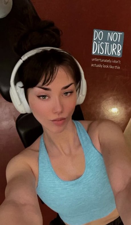 Pieceofmoo étoile exclusive galeries