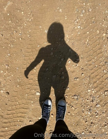 Juliaroemmelt belle étoile des photos