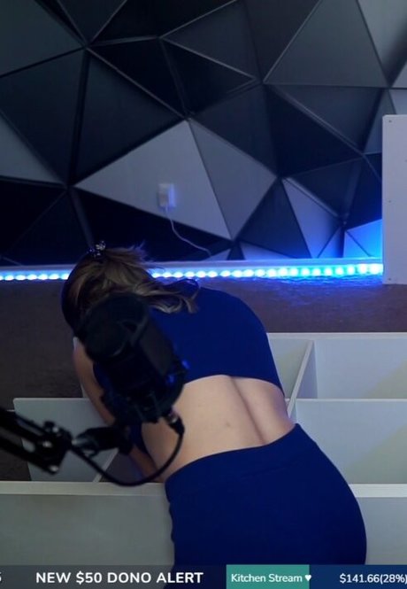 fans de nains à gros seins uniquement belle érotique archive