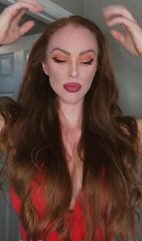 Savanasushii actrice artistique photo