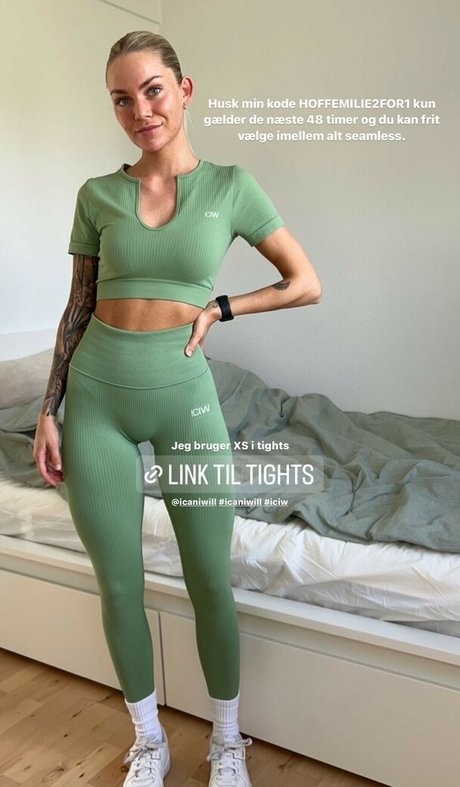 Emilie Hoffman actrice nue archive