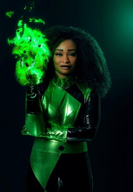 DefinedByKy modèle gratuit archive