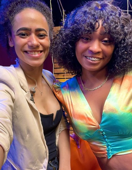 DefinedByKy xxx étoile img