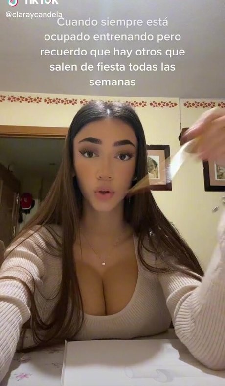 claraycandela étoile chaude image