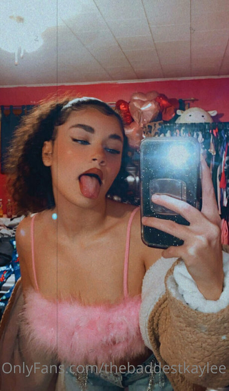 thebaddestkaylee haut étoile img