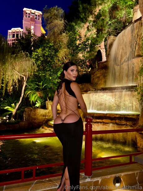 Abroadwithmila star du porno parfaite galeries