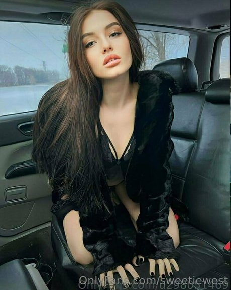 sweetiewest actrice xxx photos