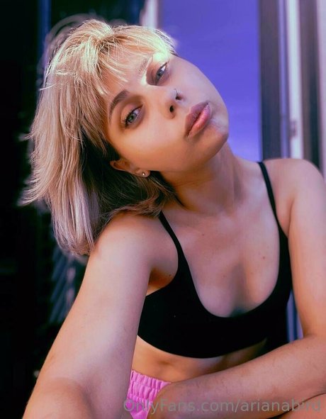 arianabird actrice parfaite images