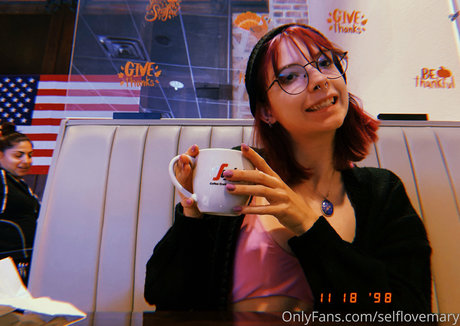 selflovesage étoile xxx galeries