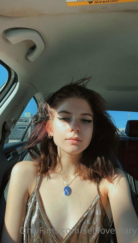 selflovesage modèle chaud archive