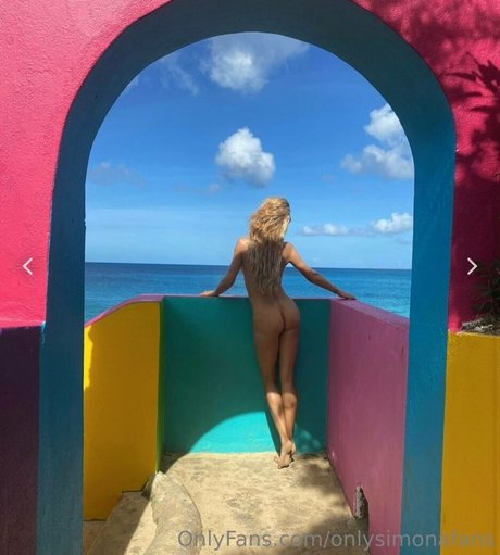 Onlysimonafans étoile sympa images