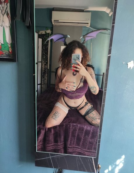 Damkina star du porno sympa galerie