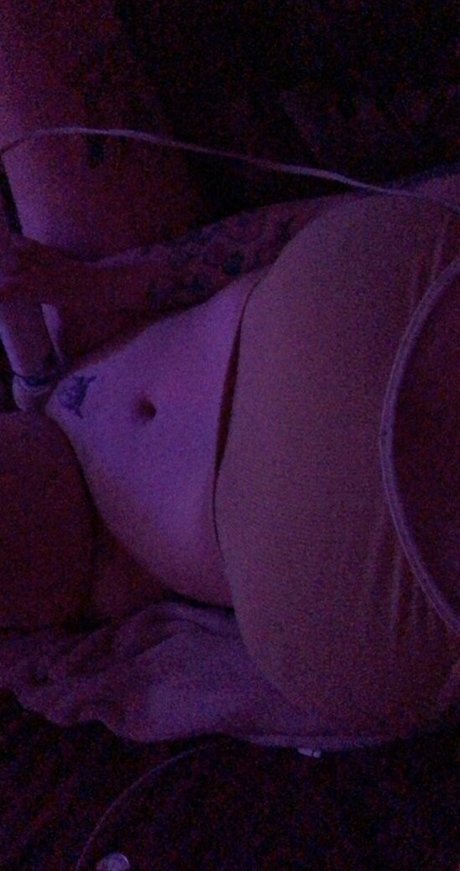 doing peachy modèle érotique image