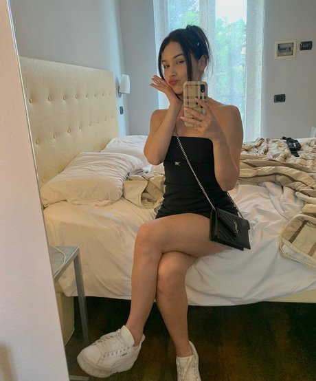 MariMind actrice xxx galeries