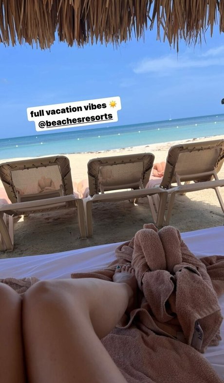 Jodie Sweetin star du porno sexy images