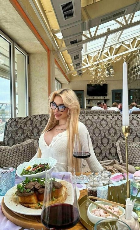 weryberry actrice porno img