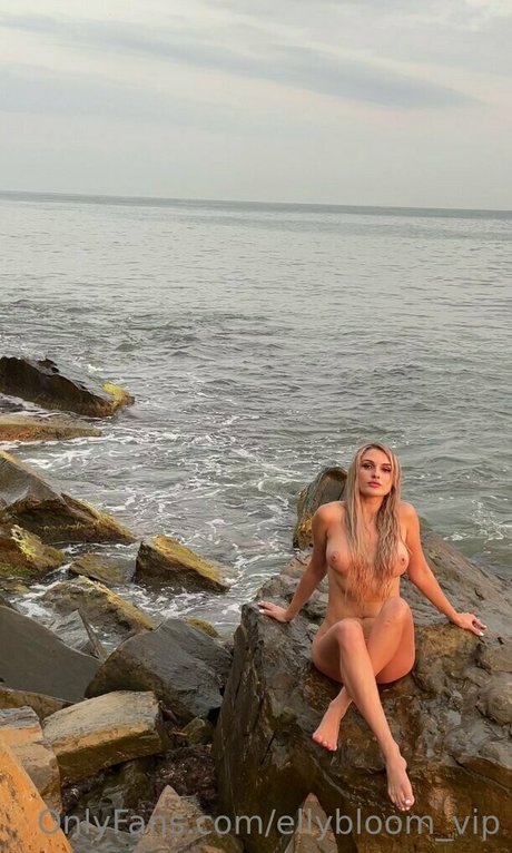 ellybloom vip modèle exclusif galeries