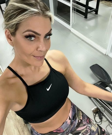 Renata Fan étoile gratuite des photos