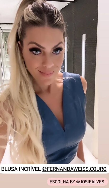 Renata Fan étoile sexy galerie