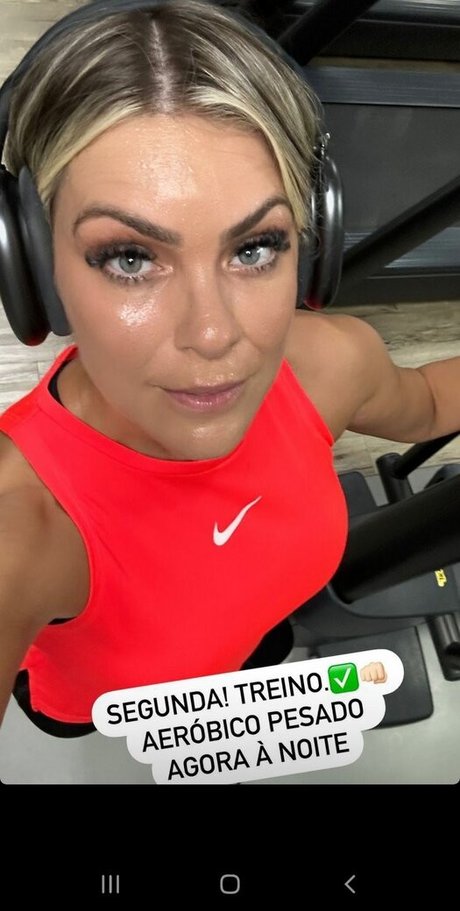 Renata Fan étoile magnifique collection