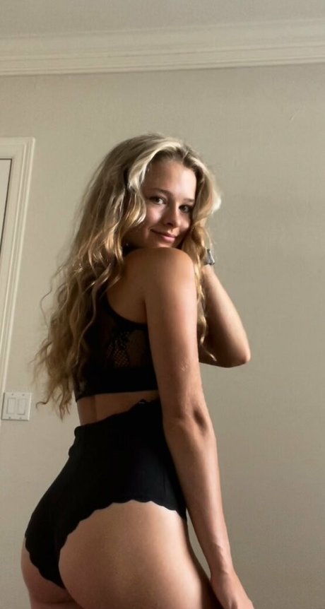 flowwithsky nus de stars du porno archive