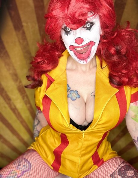 branlette uniquementfans nu sympa photos