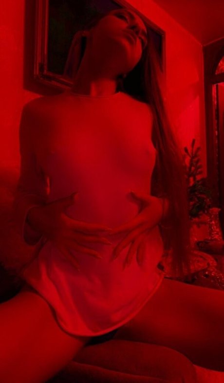 ann exclusive actrice adulte galeries