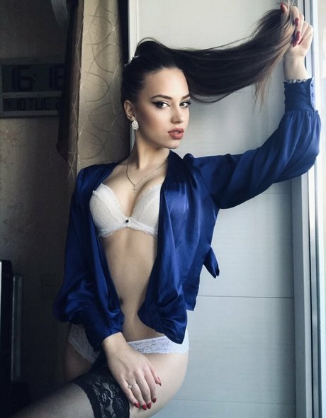 ann exclusive haut de star du porno photo