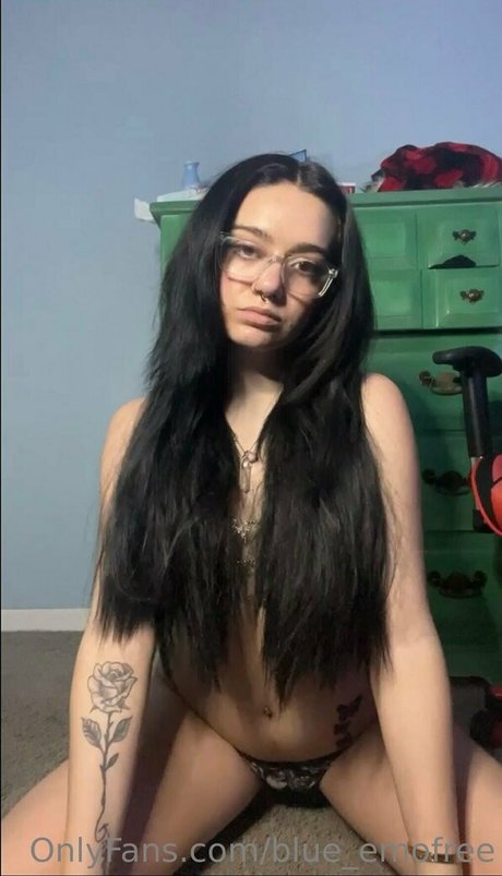 blue emofree nus de stars du porno des photos