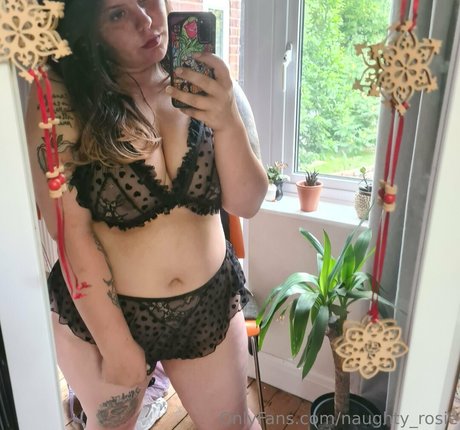 naughty rosie nus étoiles archive