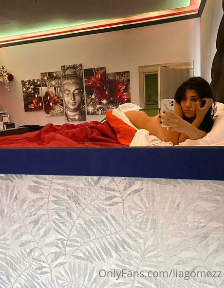 liagomezzz modèle parfait archive