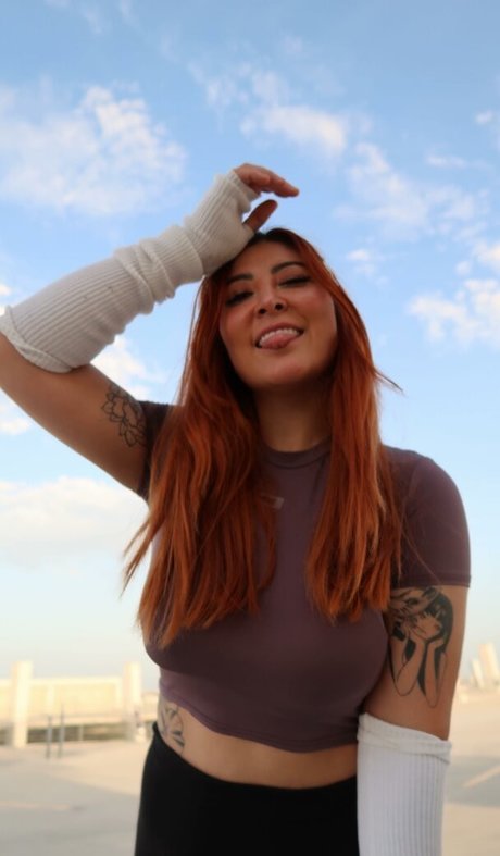 Ashlynn Arias star du porno nue galerie