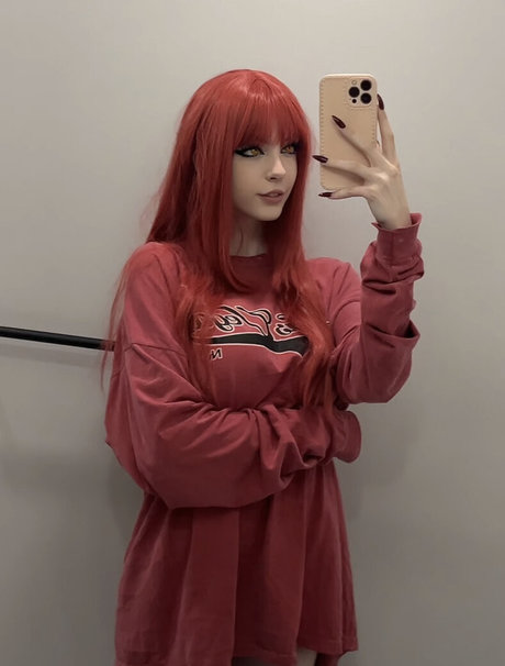 ébène maigre onlyfans belle chaude images