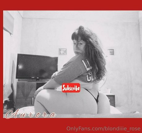 blondiiie rose sexe de star du porno collection