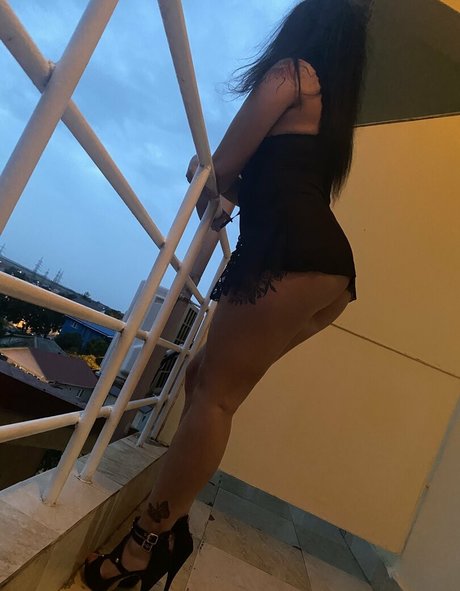 andreeadeaconufree art de star du porno img