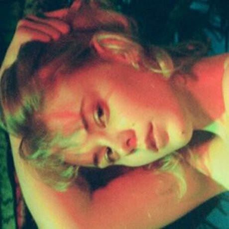 Dasha Nekrasova actrice érotique collection