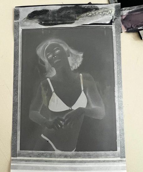 Dasha Nekrasova étoile chaude image