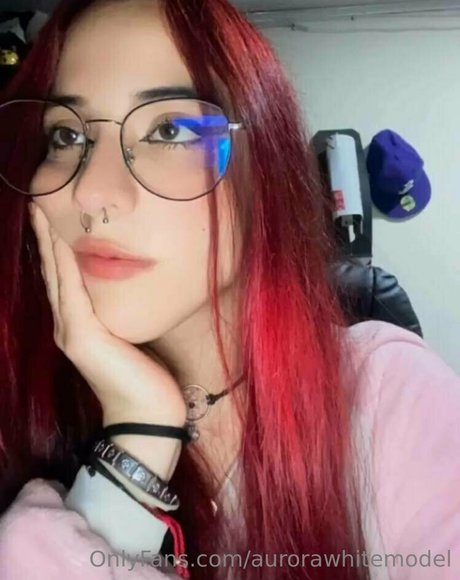 aurorawhitemodel star pornographique img